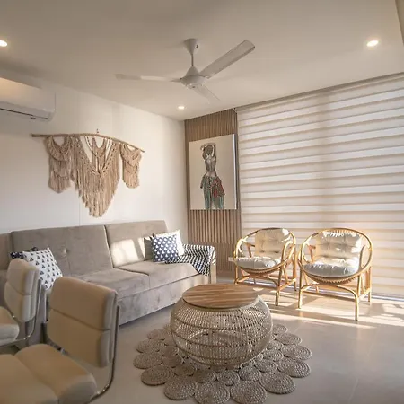 Gorgeous New Next To The Beach Cartagena